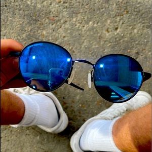 just doesn’t fit my face and getting a different pair literally brand new